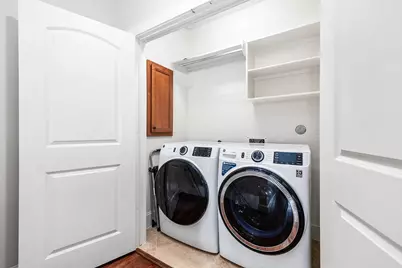 1112 Peveto Street #C, Houston, TX 77019 - Photo 31