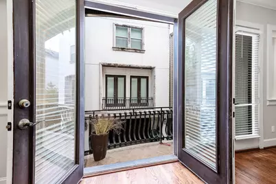 1112 Peveto Street #C, Houston, TX 77019 - Photo 23