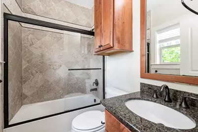 1112 Peveto Street #C, Houston, TX 77019 - Photo 33