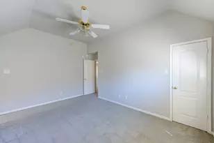 19230 Canyon Bay Dr, Tomball, TX 77377 - Photo 45