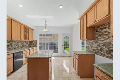 1615 Monvale Lane, Sugar Land, TX 77479 - Photo 3