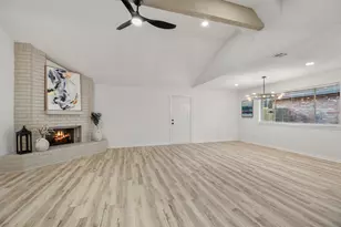 2531 Colonial Ridge Dr, Friendswood, TX 77546 - Photo 7