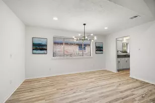 2531 Colonial Ridge Dr, Friendswood, TX 77546 - Photo 11