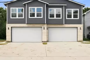 8726 Scott St, Houston, TX 77051 - Photo 1