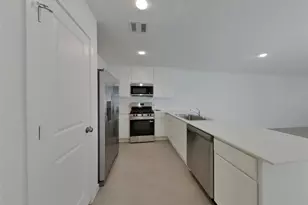 1718 Serenity Moon Dr, Crosby, TX 77532 - Photo 5