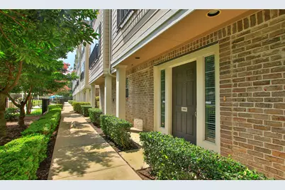 3001 Murworth Drive #1103, Houston, TX 77025 - Photo 3
