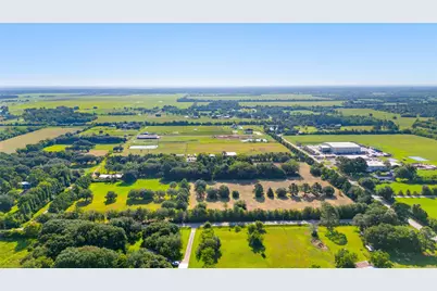 20402 Peters Road, Crosby, TX 77532 - Photo 9