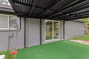12206 Flushing Meadows Dr, Houston, TX 77089 - Photo 19
