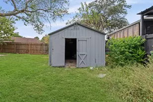12206 Flushing Meadows Dr, Houston, TX 77089 - Photo 23