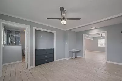 228 Barracuda Street, Bayou Vista, TX 77563 - Photo 13