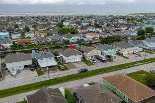 228 Barracuda St, Bayou Vista, TX 77563 - Photo 43