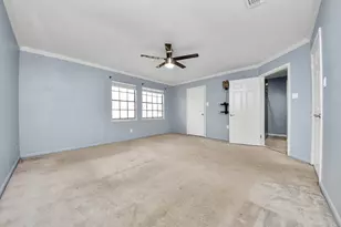 6470 Creekbend Dr, Houston, TX 77096 - Photo 23