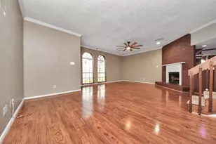 6470 Creekbend Dr, Houston, TX 77096 - Photo 9