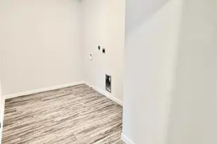 1395 Rd 5102, Cleveland, TX 77327 - Photo 13