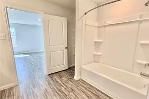 1395 Rd 5102, Cleveland, TX 77327 - Photo 9