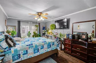 700 N Plantation Dr, Angleton, TX 77515 - Photo 13