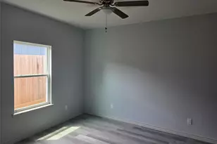 210 Dipping Strm St, Houston, TX 77076 - Photo 7
