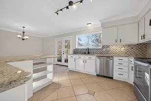 11608 Village Pl Dr, Houston, TX 77077 - Photo 19