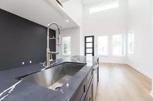 8502 Safeguard St, Houston, TX 77051 - Photo 13