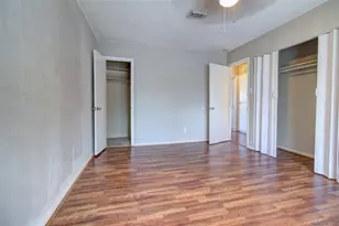 10432 Hammerly Blvd, Houston, TX 77043 - Photo 13