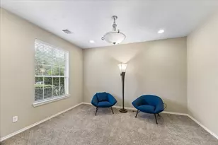 7 Quillwood Pl, The Woodlands, TX 77354 - Photo 9