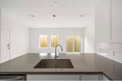 831 Paul Quinn Street #B, Houston, TX 77091 - Photo 3