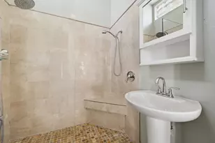 1402 21st St, Galveston, TX 77550 - Photo 19