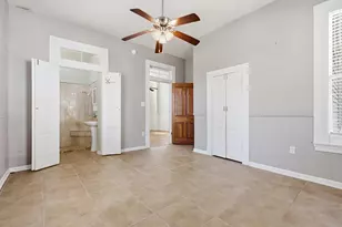 1402 21st St, Galveston, TX 77550 - Photo 17