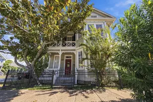 1402 21st St, Galveston, TX 77550 - Photo 3