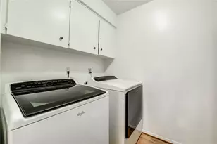 12327 Meadow Hollow Dr, Meadows Place, TX 77477 - Photo 31