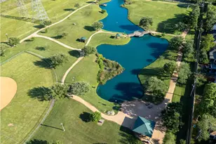 12327 Meadow Hollow Dr, Meadows Place, TX 77477 - Photo 39