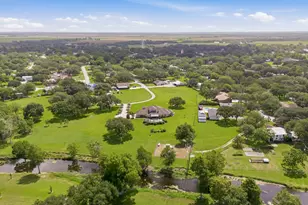 409 & 501 Barbara St, Ganado, TX 77962 - Photo 33