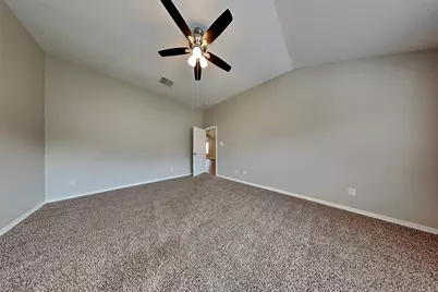 10218 Black Forest Court, Conroe, TX 77385 - Photo 7