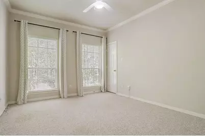 2822 Briarhurst Park Park, Houston, TX 77057 - Photo 19