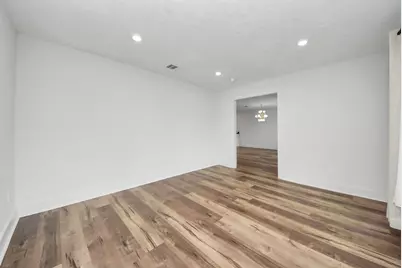 9731 Clanton Street, Houston, TX 77080 - Photo 15