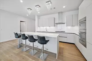 1711 Allen Pkwy, Houston, TX 77019 - Photo 17
