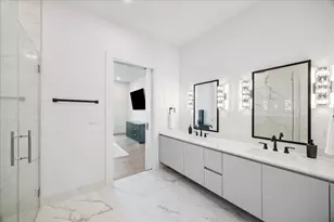 1711 Allen Pkwy, Houston, TX 77019 - Photo 29