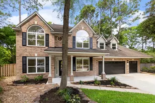 35 Classic Oaks Pl, The Woodlands, TX 77382 - Photo 3