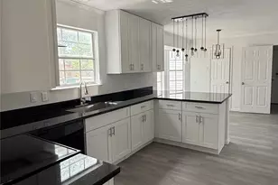 4409 Hillbrook Dr, Orange, TX 77632 - Photo 25