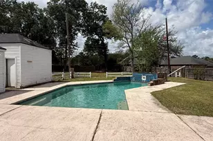 4409 Hillbrook Dr, Orange, TX 77632 - Photo 7