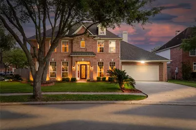 2407 Royal Palm Court, League City, TX 77573 - Photo 9