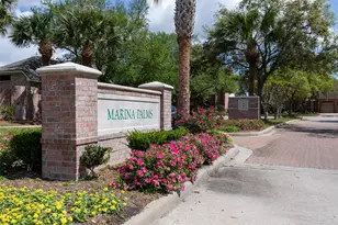 2407 Royal Palm Ct, League City, TX 77573 - Photo 47
