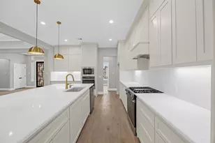 1511 Greenbriar Dr, Huntsville, TX 77340 - Photo 17