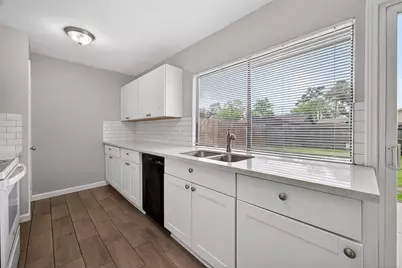 14034 Lourdes Drive, Houston, TX 77049 - Photo 15