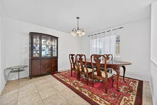 9231 Homeland Dr, Houston, TX 77083 - Photo 5