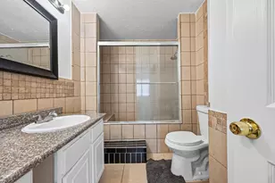 9231 Homeland Dr, Houston, TX 77083 - Photo 11