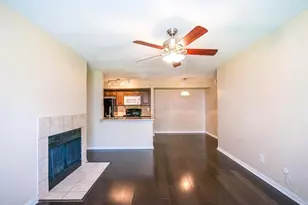 3900 Woodchase Dr, Houston, TX 77042 - Photo 3