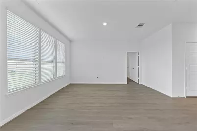 664 Imperial Loop, Alvin, TX 77511 - Photo 15