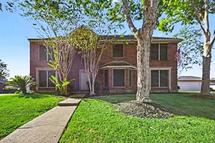 2604 Briarglen Dr, Pearland, TX 77581 - Photo 1