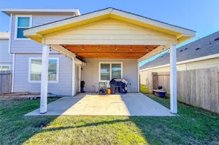 2221 Middle Rdg Dr, Conroe, TX 77301 - Photo 47